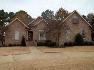 204 Larkin Dr, Martin, TN 38237
