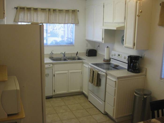 2nd image of 2324 Sequoia Dr