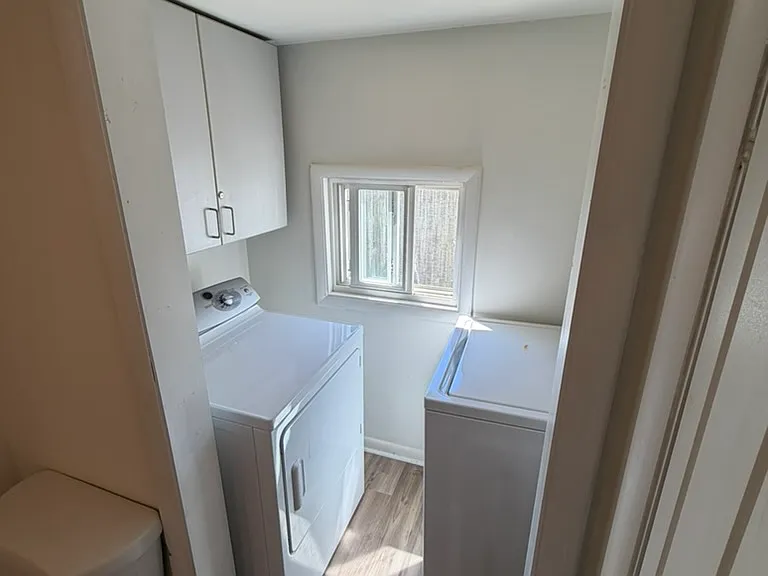 108 S River St #101 — Photo 5