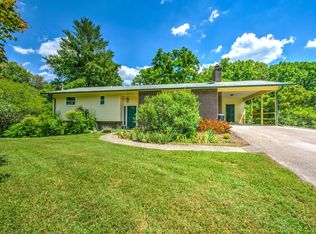 102 Newhaven Rd, Oak Ridge, TN 37830