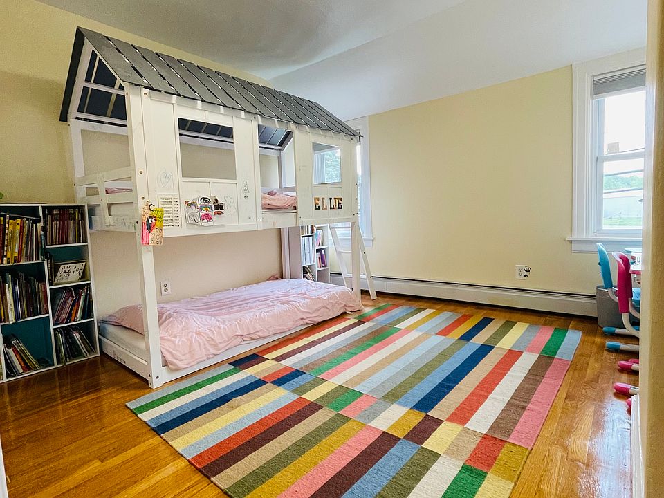 Bedroom #1