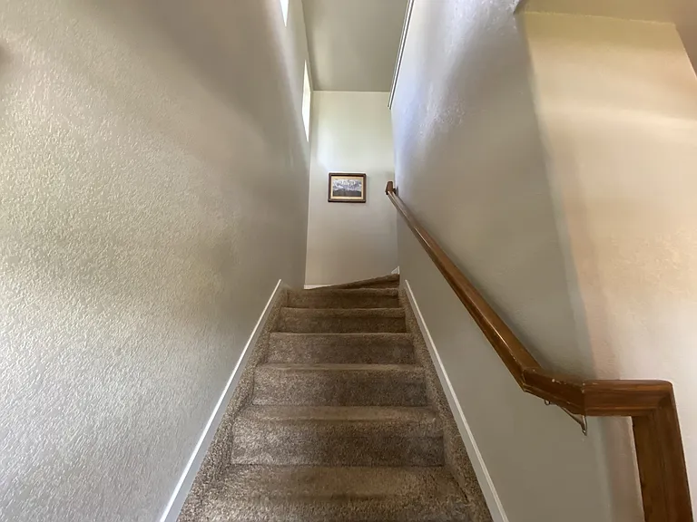 2467 Dorset Dr — Photo 5