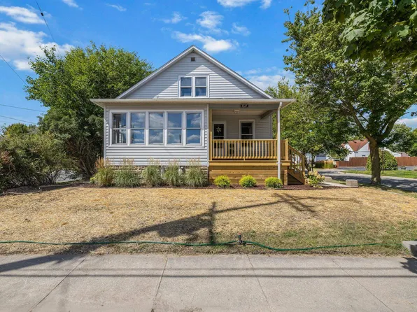 2727 Ashman St, Midland, MI 48640