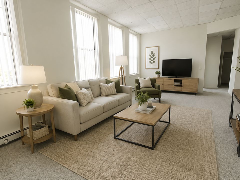 1st image of 455 Union St #310