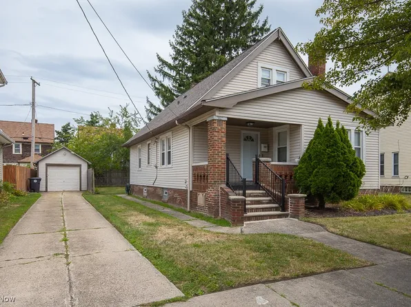 18627 Chickasaw Ave, Cleveland, OH 44119