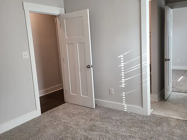 124 Keller Dr — Photo 17