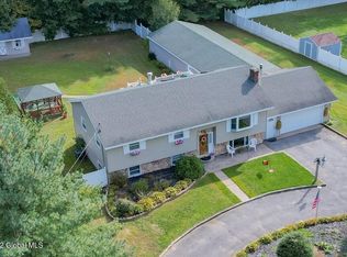 9 Carr Rd, Saratoga Springs, NY 12866