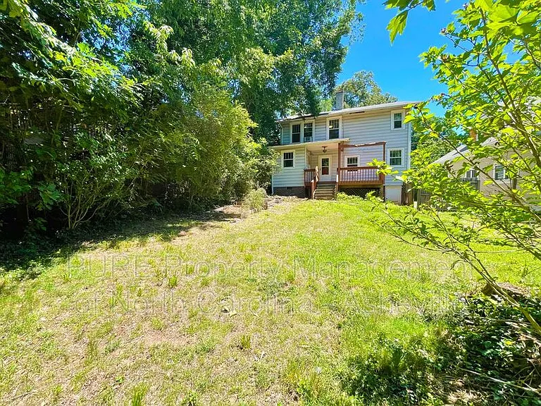 109 Forest Hill Dr — Photo 22