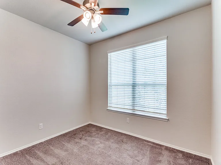 2804 Bursera Ln — Photo 2