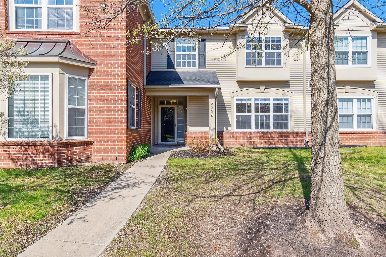 3924 Elizabeth Ave photo 1