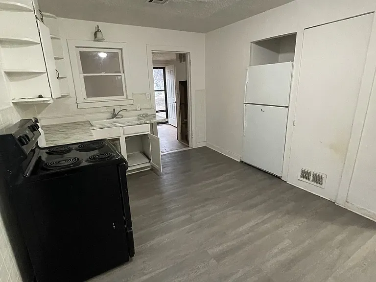 420 S Kessler St — Photo 8