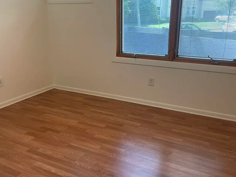 2601 Logan Rd — Photo 8