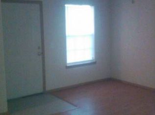 755 S Erika Ave, Fayetteville, AR 72701