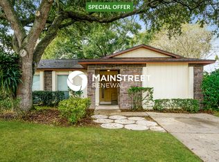 1003 Park St, Seffner, FL 33584
