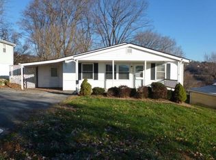 1924 Oakland St, Kingsport, TN 37660