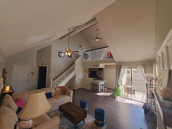 2nd image of 2300 Old Spanish Trl APT 2057