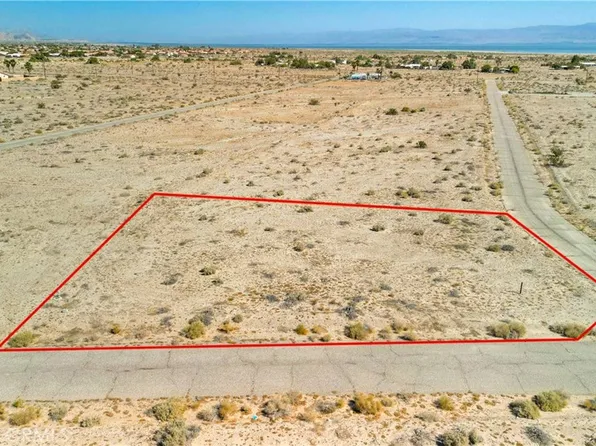 2711 Twin Lakes Ave #11, Thermal, CA 92274
