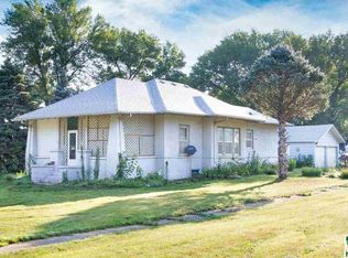 301 N Padley Ave, Ute, IA 51060