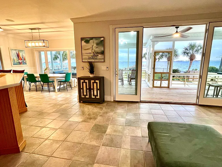 2036 Pritchard Point Dr — Photo 6
