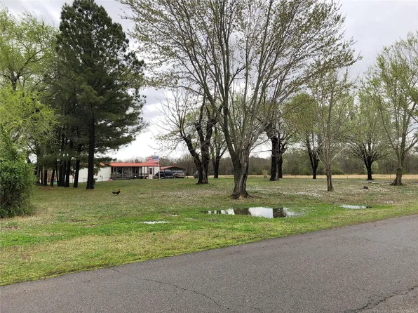 20645 N Tamaha Rd, Stigler, OK 74462