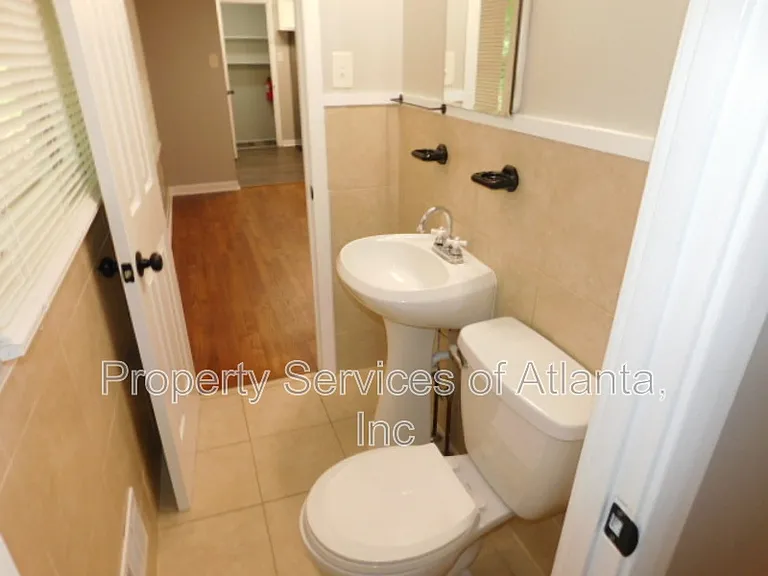 1170 Baker Ln — Photo 22