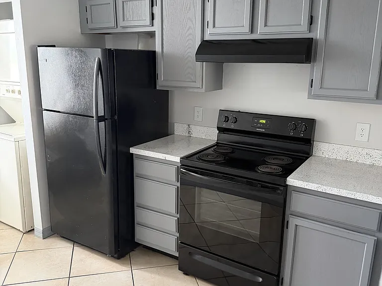 2424 W Tampa Bay Blvd #1 — Photo 14