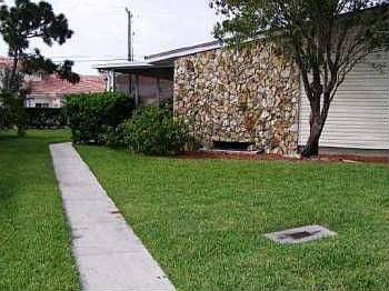 1st image of 553 7th Pl