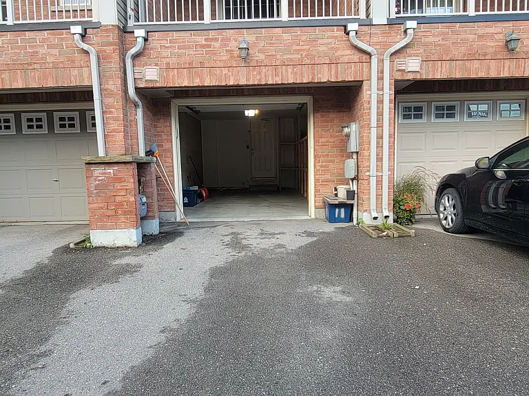 11 Valliere Dr — Photo 27