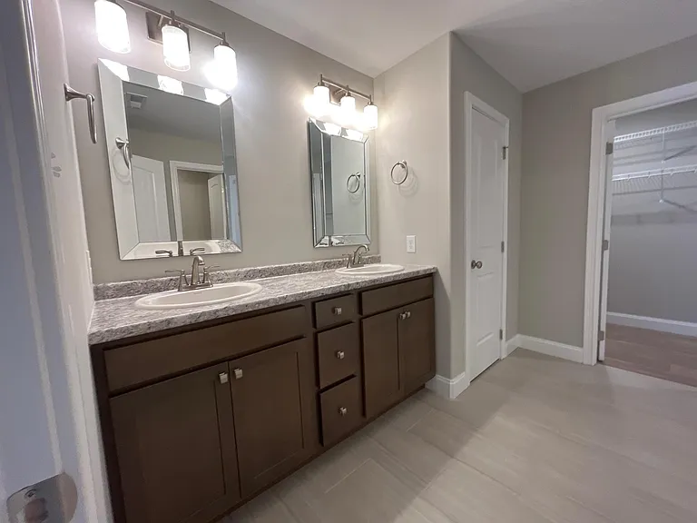 7117 Nans Creek Way — Photo 9