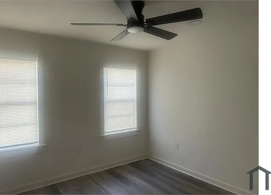 2677 Shannon St — Photo 5