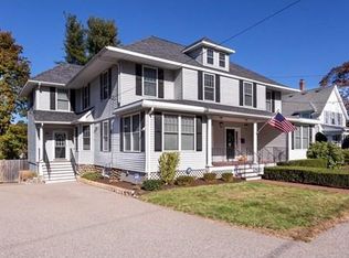 28 Fales St, Franklin, MA 02038