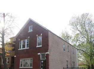 8316 S Essex Ave, Chicago, IL