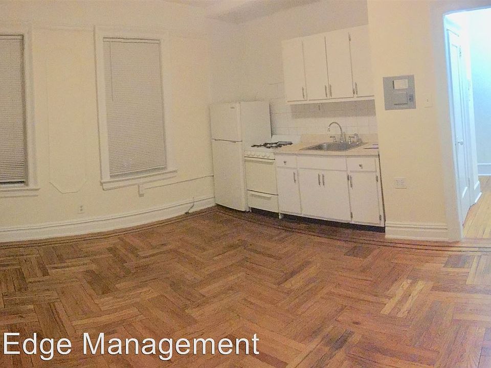 2nd image of 3 Armstrong Ave APT 5