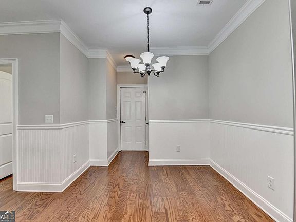 5th image of 3013 Amberglen Ct