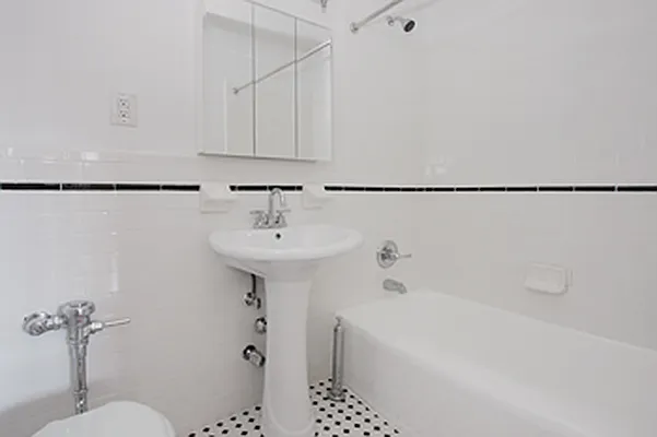 Sold by Brooklyn Hearth Realty | media 23