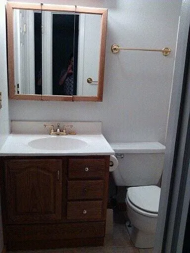 Master Bath (shared)