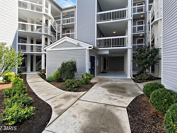 4th image of 10248 Appalachian Cir #1-E1