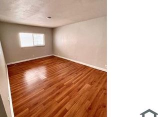 6339 10th Ave #6339B, Los Angeles, CA 90043