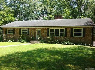 275 Holt Knob Rd, Highlands, NC 28741