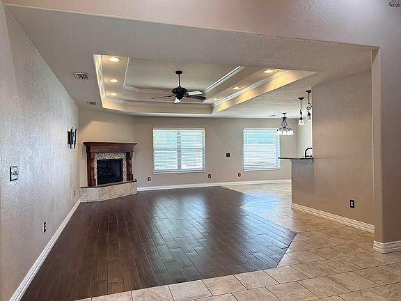 3rd image of 5534 Rhone Dr