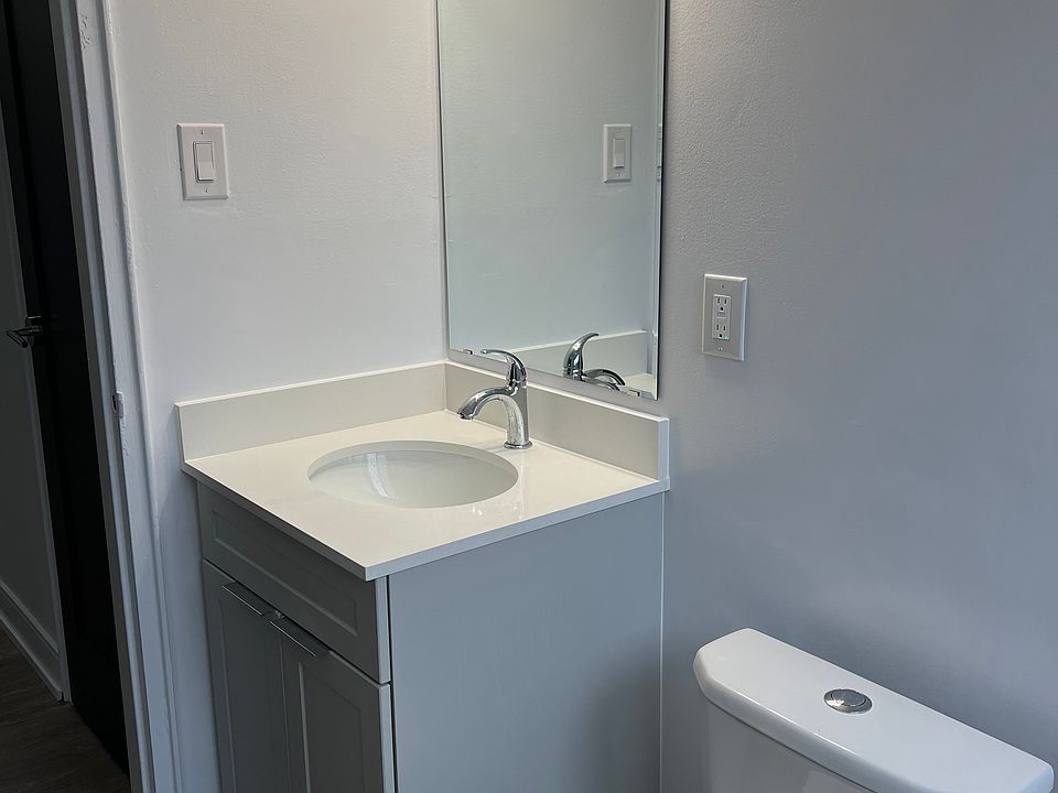 1st image of 61 Ballantyne Ave #12.5