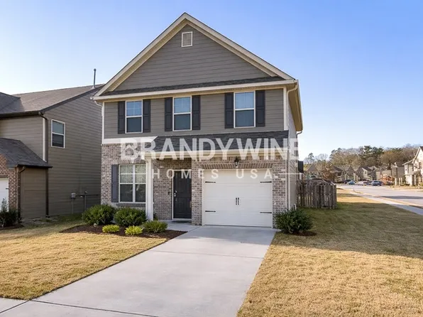 5813 Grande River Rd, College Park, GA 30349