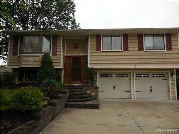 2nd image of 6840 Nettle Creek Dr