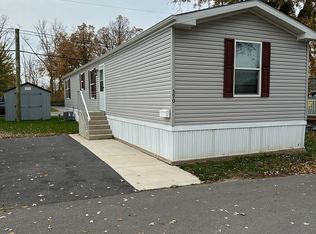590 D St #590, Niagara Falls, NY 14304