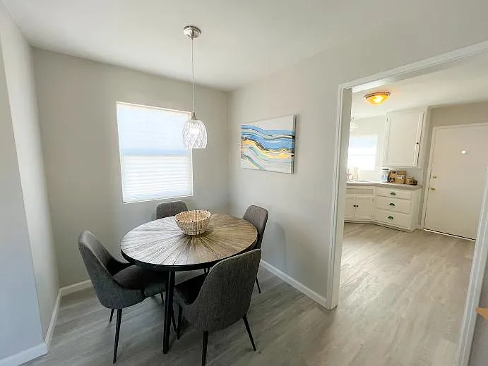 1021 Bracken Ave — Photo 7