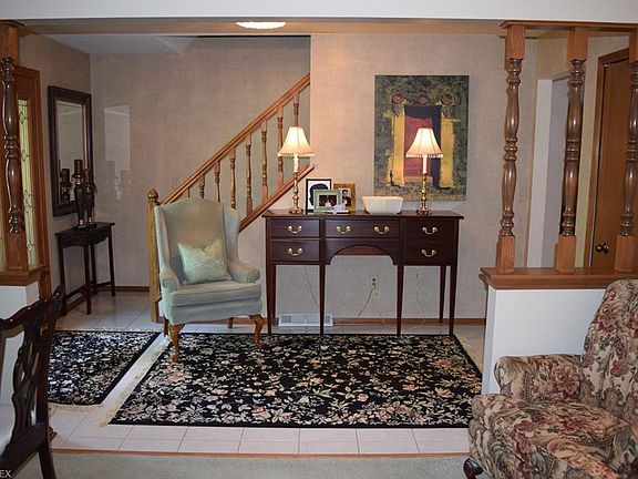 2nd image of 8980 Wildwood Dr