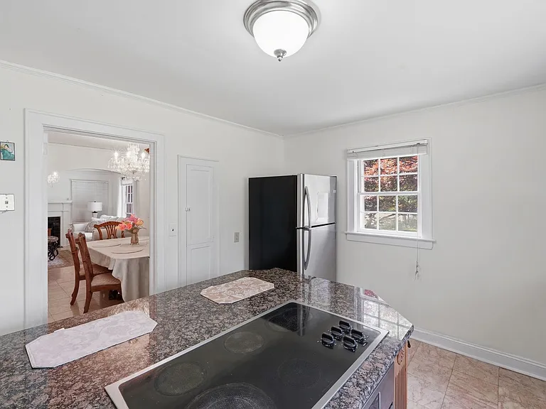 3120 Baucom Rd — Photo 18