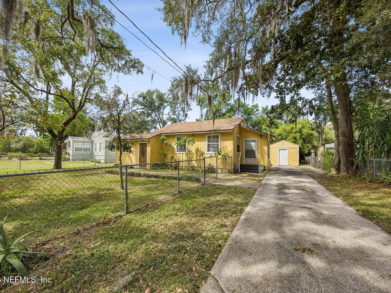 3 bed, 2.0 bath, 1125 sqft, $1,675 — Photo 2