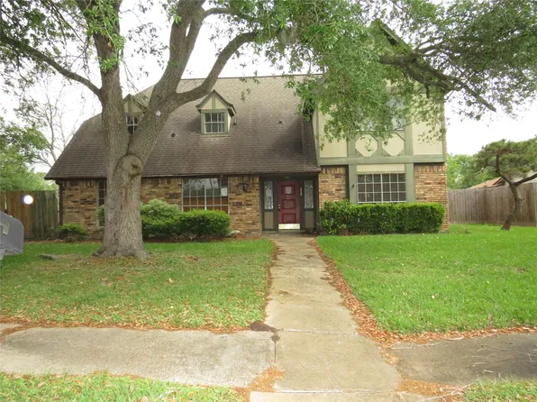101 Rose Trl, Lake Jackson, TX 77566