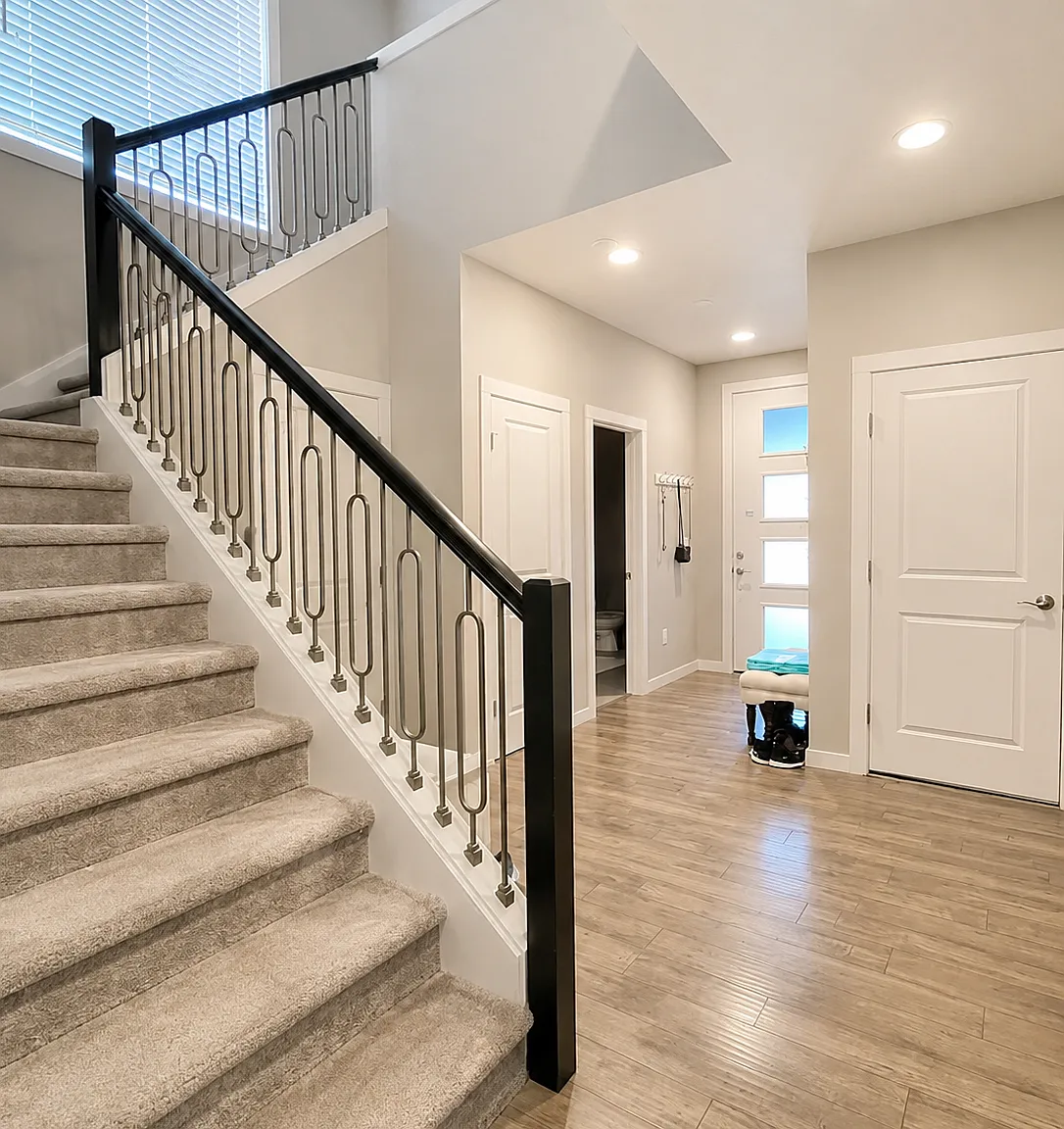 6 bed, 2920 sqft, $949 — Photo 4